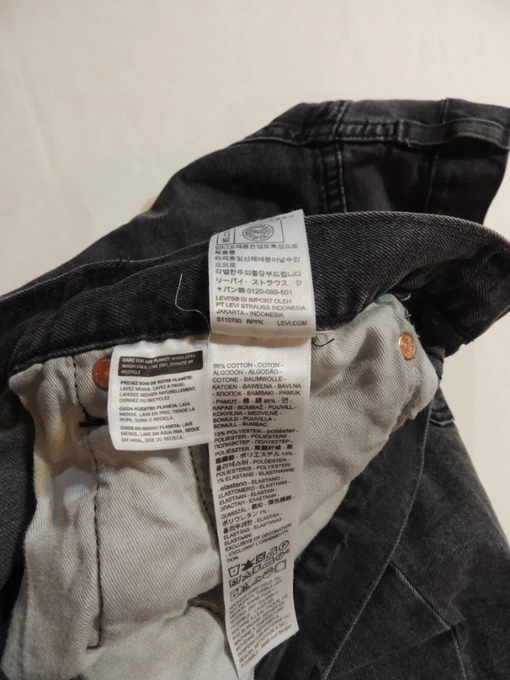 Levi 501 Jeans Y2K Men 34x32 Fade Black Large E Pockets Button Fly Denim Jeans